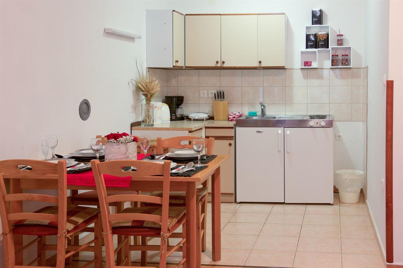 Apartments Marijana セニ エクステリア 写真